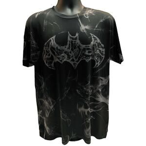 Batman Smoke Graphic T-Shirt Bat Symbol Gothic All-over Smoke design Large